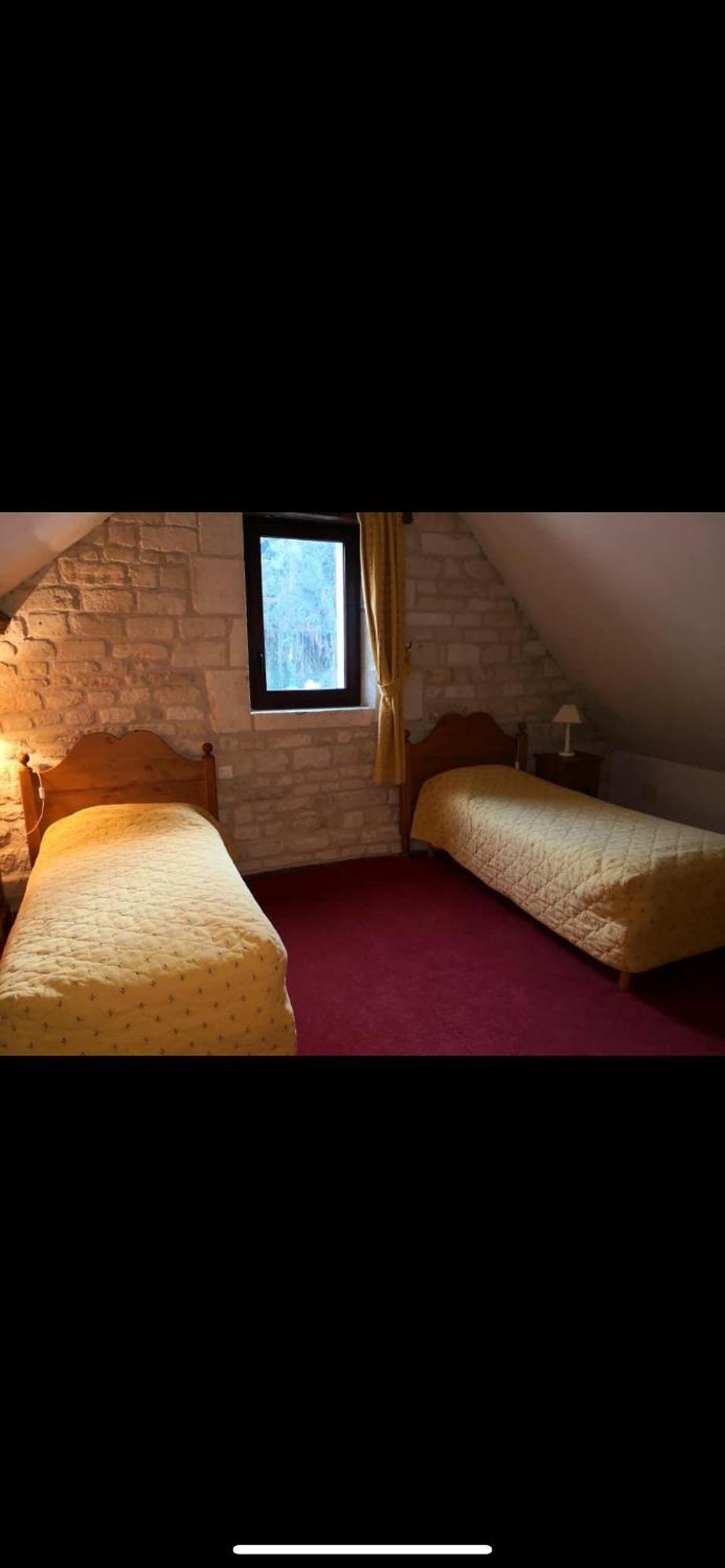 Auberge Du Jeu D'Arc Mello Luaran gambar